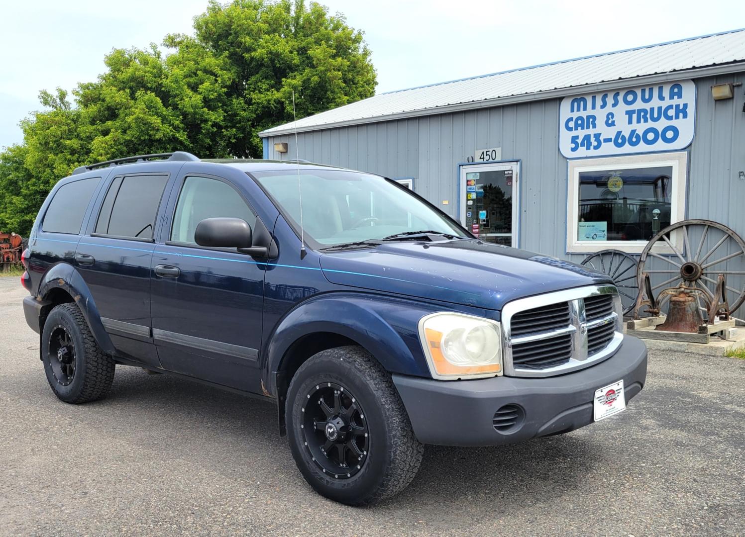 2005 Blue /GrAY Dodge Durango ST (1D4HB38N05F) with an 4.7L V8 engine, Automatic transmission, located at 450 N Russell, Missoula, MT, 59801, (406) 543-6600, 46.874496, -114.017433 - Photo#1